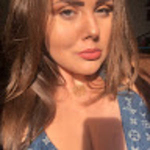 Meet your Posher, Hana